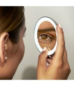 Tweezerman Mini Mit LED-Beleuchtung 15x Vergrößerungsspiegel Kosmetikspiegel -Pflegeprodukte Angebote tweezerman mini mit led beleuchtung 15x vergroesserungsspiegel kosmetikspiegel 1 stk 038097013009 visual