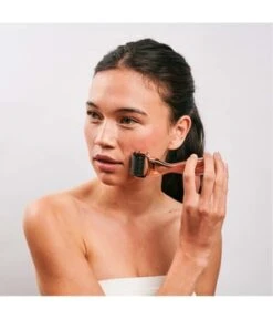 Zoë Ayla 3-Piece Microneedling Dermaroller -Pflegeprodukte Angebote zoe ayla 3 piece microneedling dermaroller 1 stk 0686012018204 detail