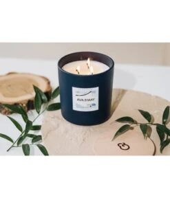 AVA & MAY Santorini Large Duftkerze -Pflegeprodukte Angebote ava and may santorini large duftkerze 500 g 4251642604453 visual