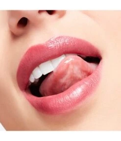 MAC Bubbles And Bows Holiday Colour Lustreglass Lippenstift -Pflegeprodukte Angebote mac bubbles and bows holiday colour lustreglass lippenstift 3 g no wine ing 0773602661107 visual